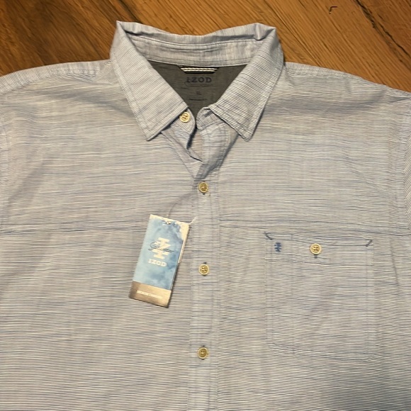 Men's IZOD Saltwater Dockside Button Front Shirt - Picture 2 of 5